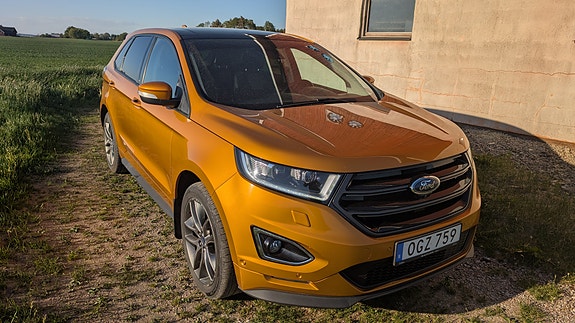 Ford Edge 3 of 5
