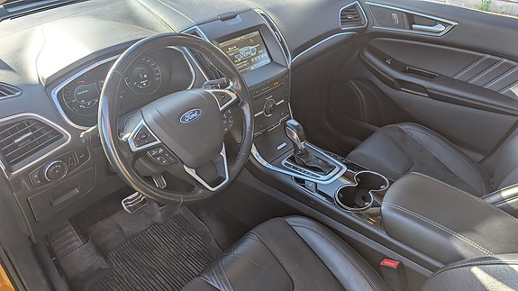 Ford Edge 4 of 5