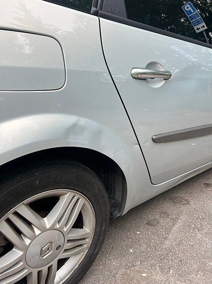 Renault Grand Scenic II 5 of 5