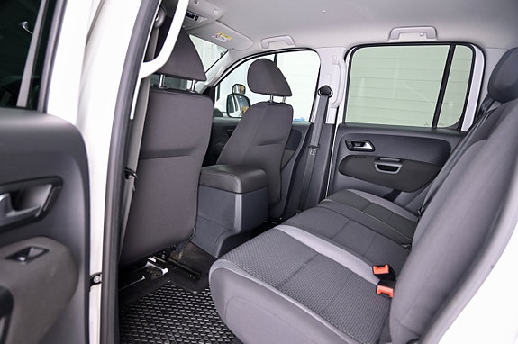 Volkswagen Amarok 9 of 20