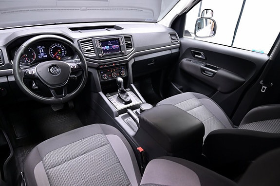 Volkswagen Amarok 12 of 20