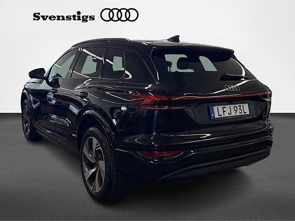 Audi Q6 e-tron 5 of 5