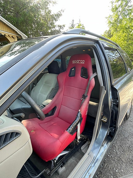 Volvo V40 5 of 5