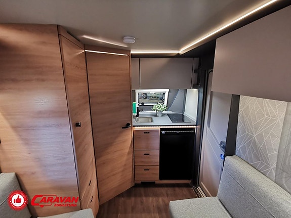 Knaus Yaseo 340 PX / 1100kg / E-Power 5 of 16