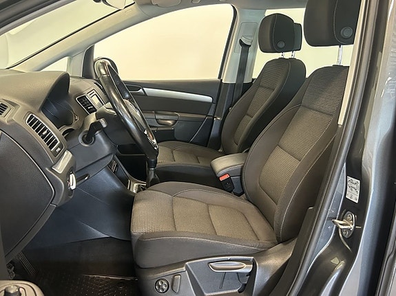 Volkswagen Sharan 8 of 18