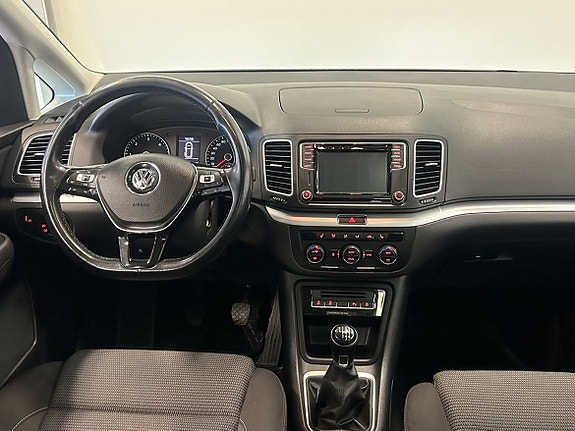 Volkswagen Sharan 13 of 18