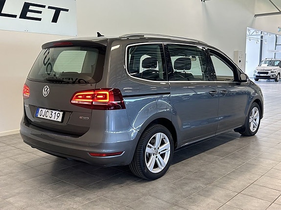 Volkswagen Sharan 4 of 5