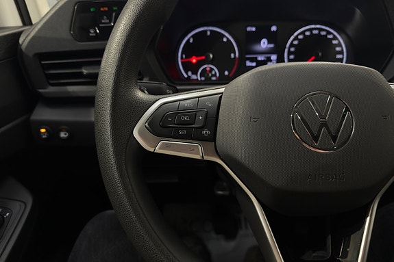Volkswagen Caddy Maxi 10 of 22