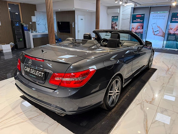 Mercedes-Benz E350 23 of 26