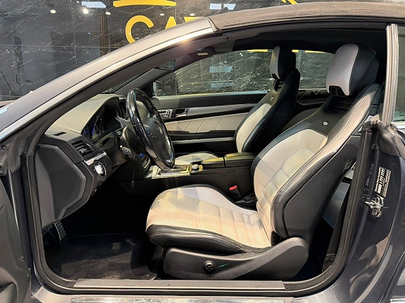 Mercedes-Benz E350 13 of 26