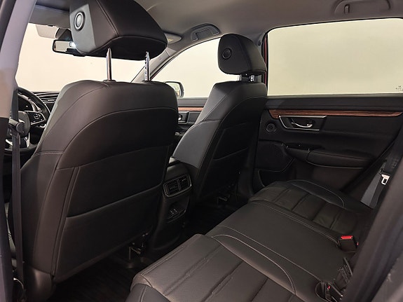 Honda CR-V 13 of 26