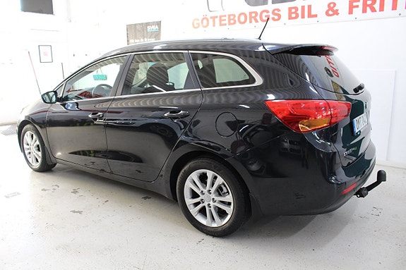 Kia Ceed 4 of 5