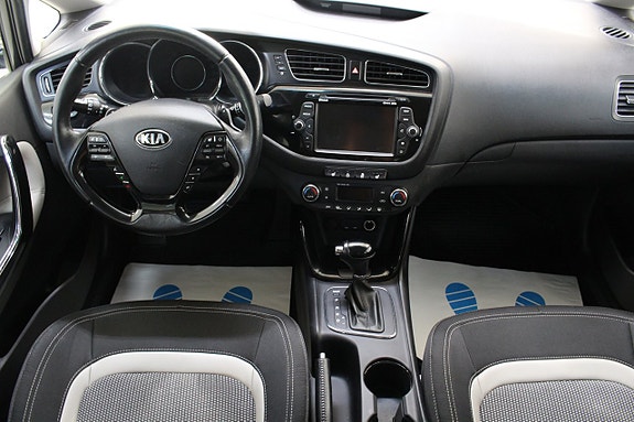 Kia Ceed 10 of 19