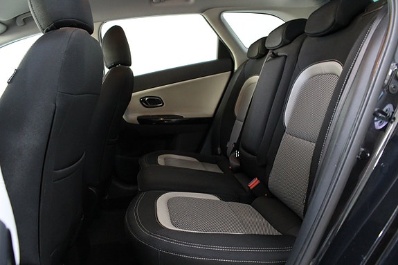 Kia Ceed 12 of 19