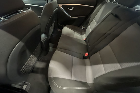 Hyundai i30 9 of 11
