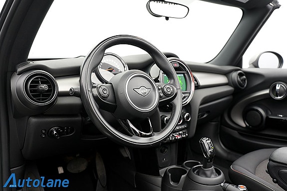 MINI Cooper 20 of 30
