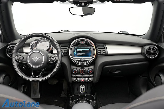 MINI Cooper 19 of 30