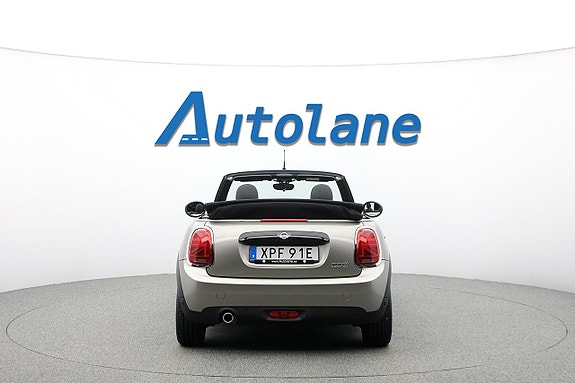 MINI Cooper 12 of 30