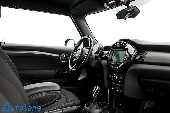 MINI Cooper 23 of 30