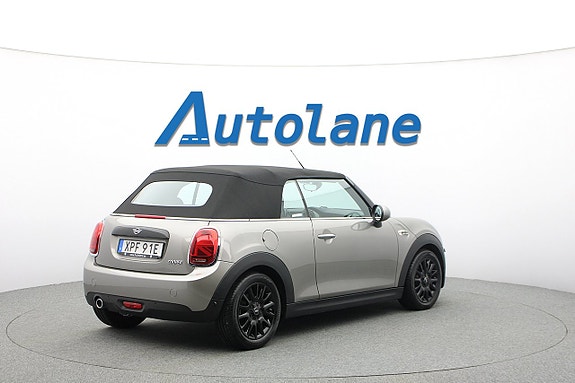 MINI Cooper 15 of 30
