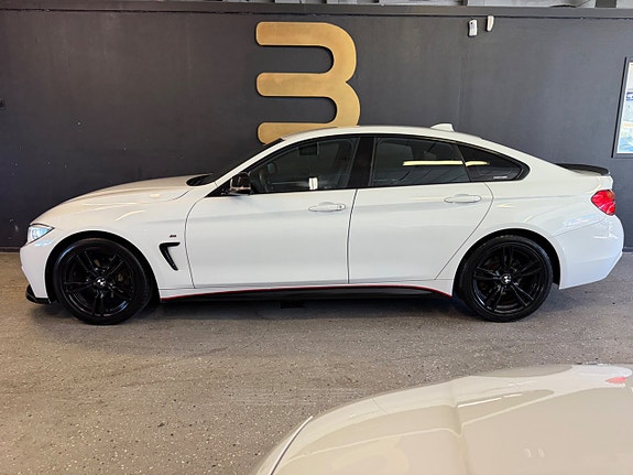 BMW 420i 2 of 5