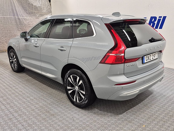 Volvo XC60 5 of 12
