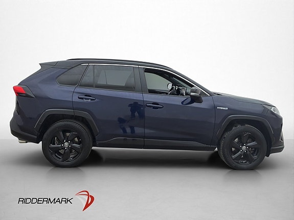 Toyota RAV4 9 of 30