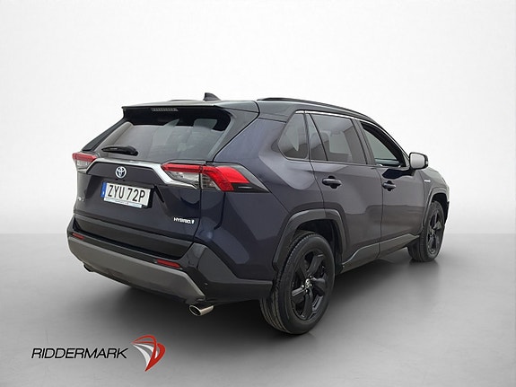 Toyota RAV4 8 of 30