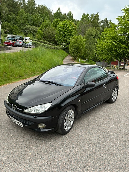 Peugeot 206 CC 3 of 5