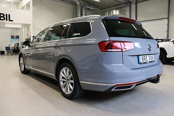Volkswagen Passat 4 of 5