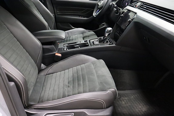 Volkswagen Passat 12 of 27