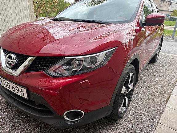 Nissan Qashqai 2 of 5
