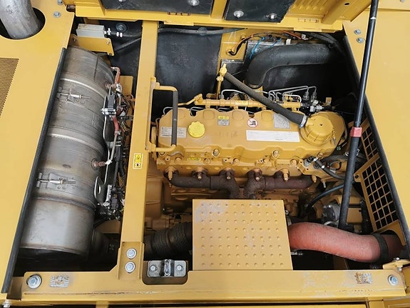 CAT 340 10 of 20