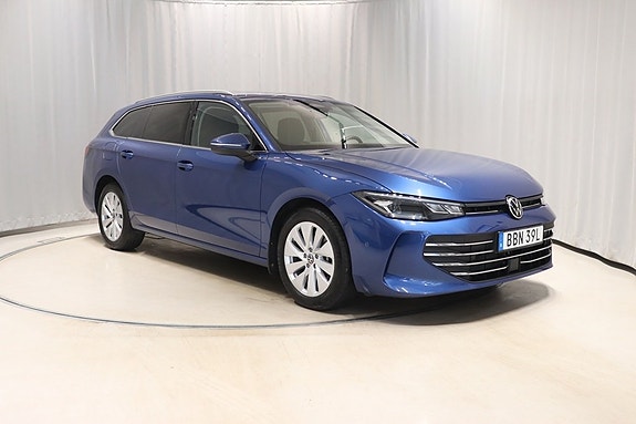 Volkswagen Passat 3 of 5