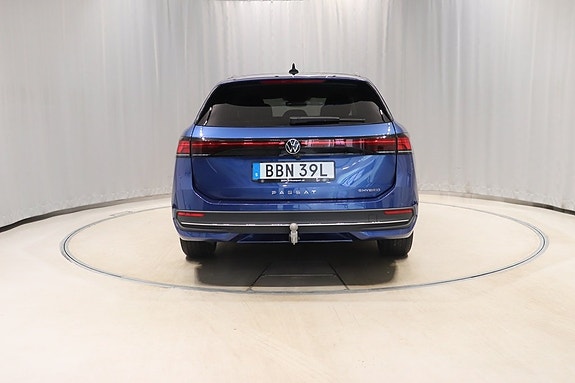 Volkswagen Passat 5 of 5