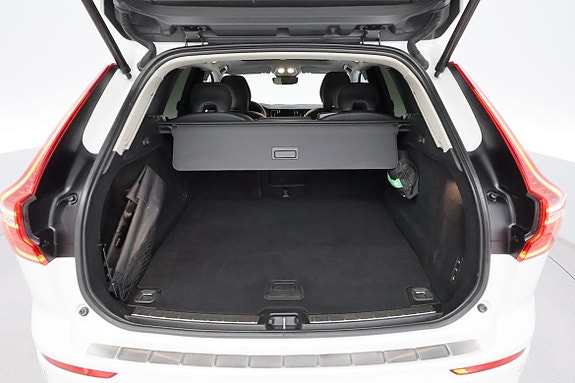 Volvo XC60 17 of 20