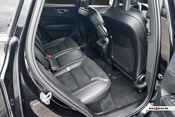 Volvo XC60 19 of 19