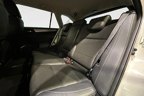 Subaru Outback 14 of 17