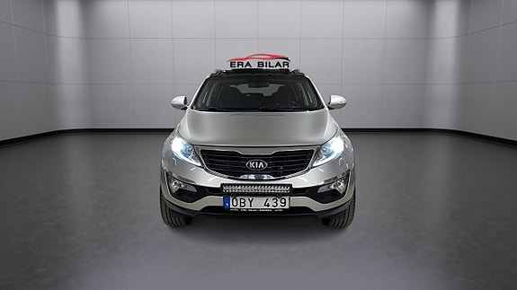 Kia Sportage 2 of 5