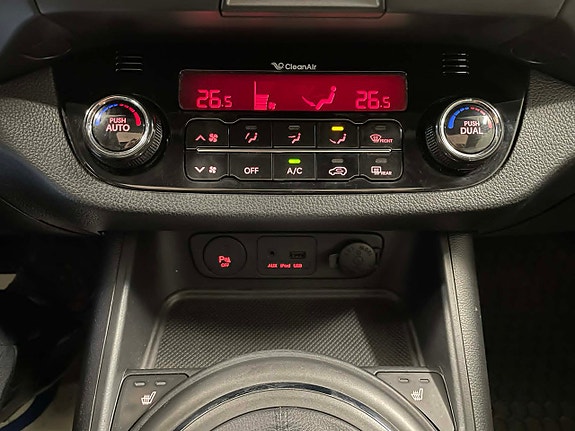 Kia Sportage 22 of 24