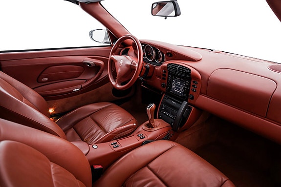 Porsche 911 24 of 28
