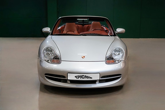 Porsche 911 8 of 28