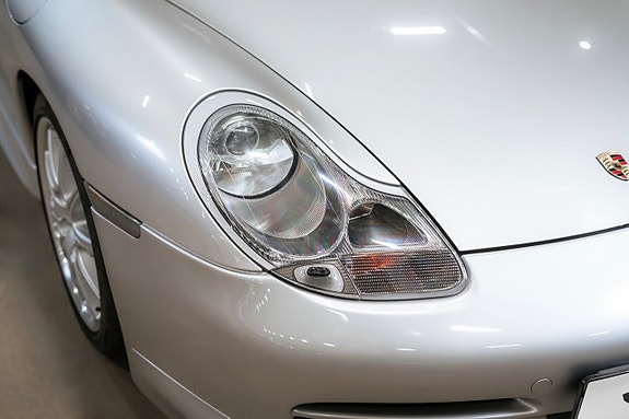 Porsche 911 12 of 28