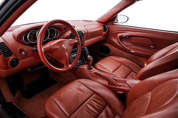 Porsche 911 14 of 28