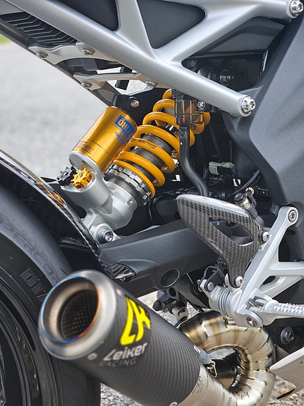 Triumph Speed Triple 1200 RS 3 of 5