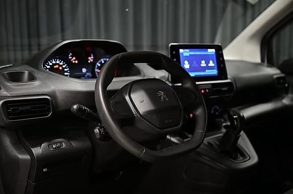 Peugeot Partner 3 of 7