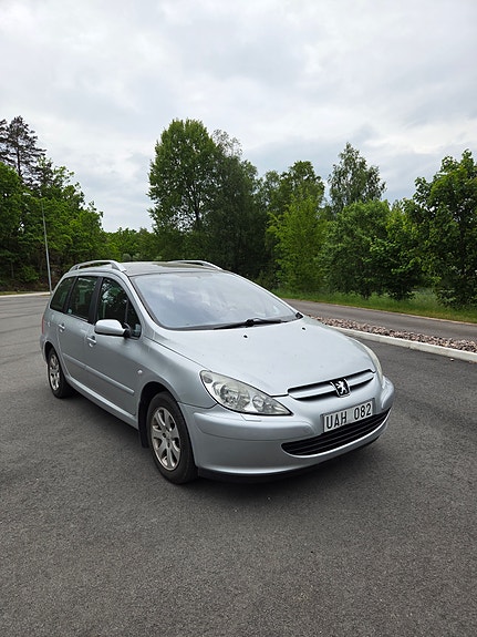 Peugeot 307 SW 5 of 5