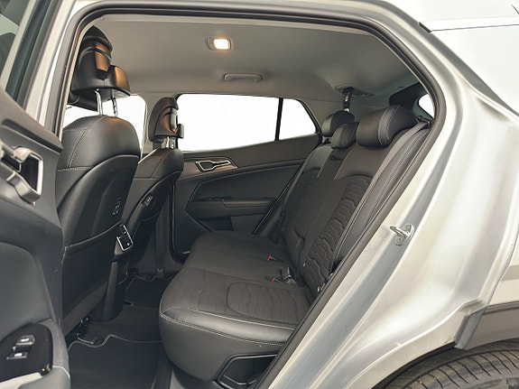 Kia Sportage 24 of 30