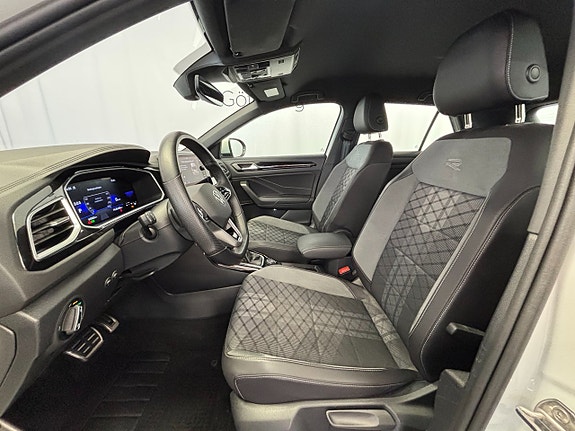 Volkswagen T-Roc 8 of 14