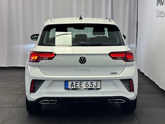 Volkswagen T-Roc 4 of 5
